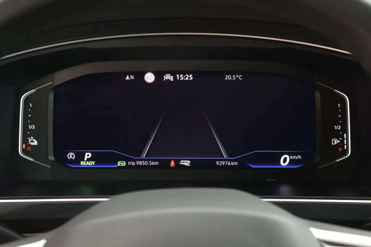 1.4 TSI 245pk eHybrid R-Line Business Black Style Trekhaak Panoramadak Stoelverwarming Virtual Cockpit