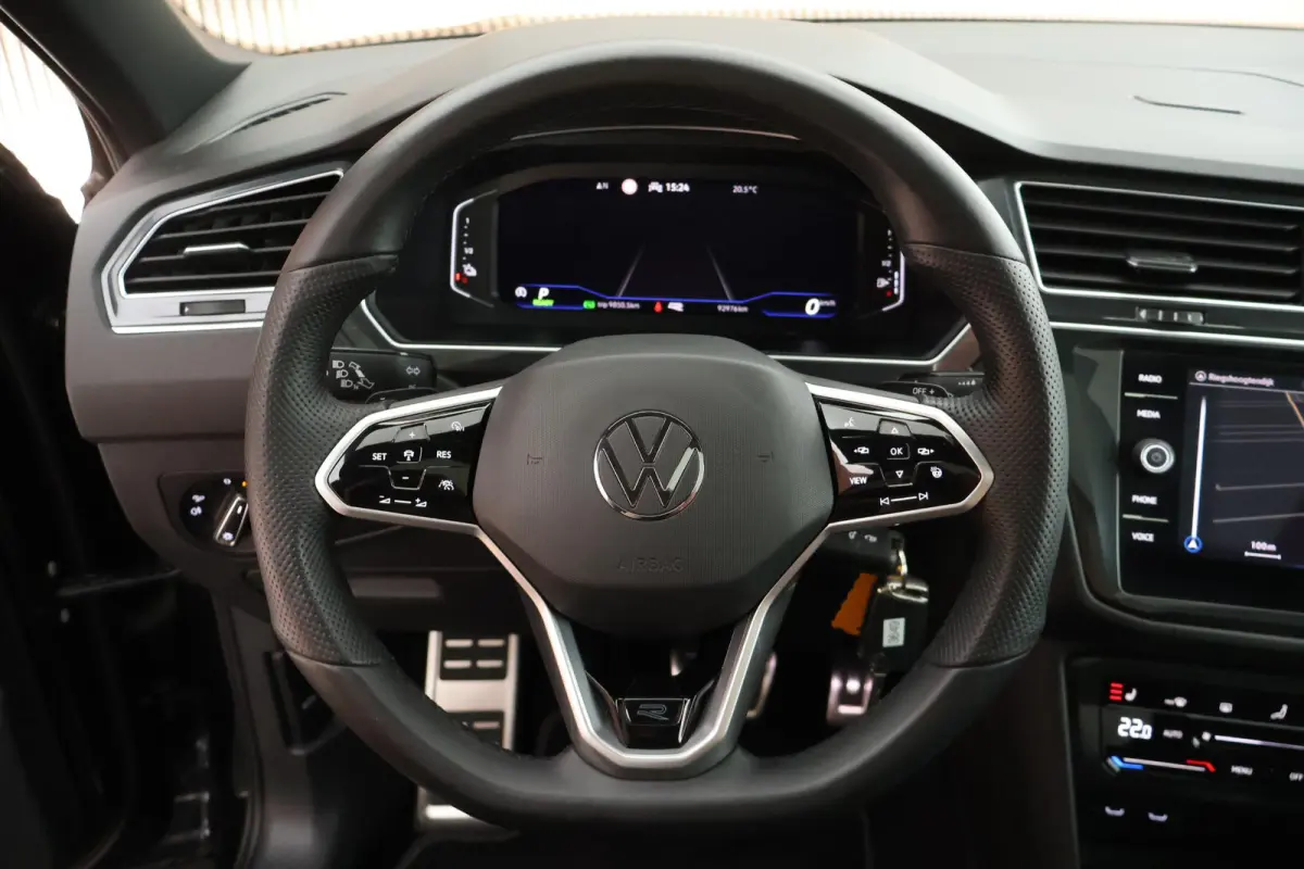 1.4 TSI 245pk eHybrid R-Line Business Black Style Trekhaak Panoramadak Stoelverwarming Virtual Cockpit