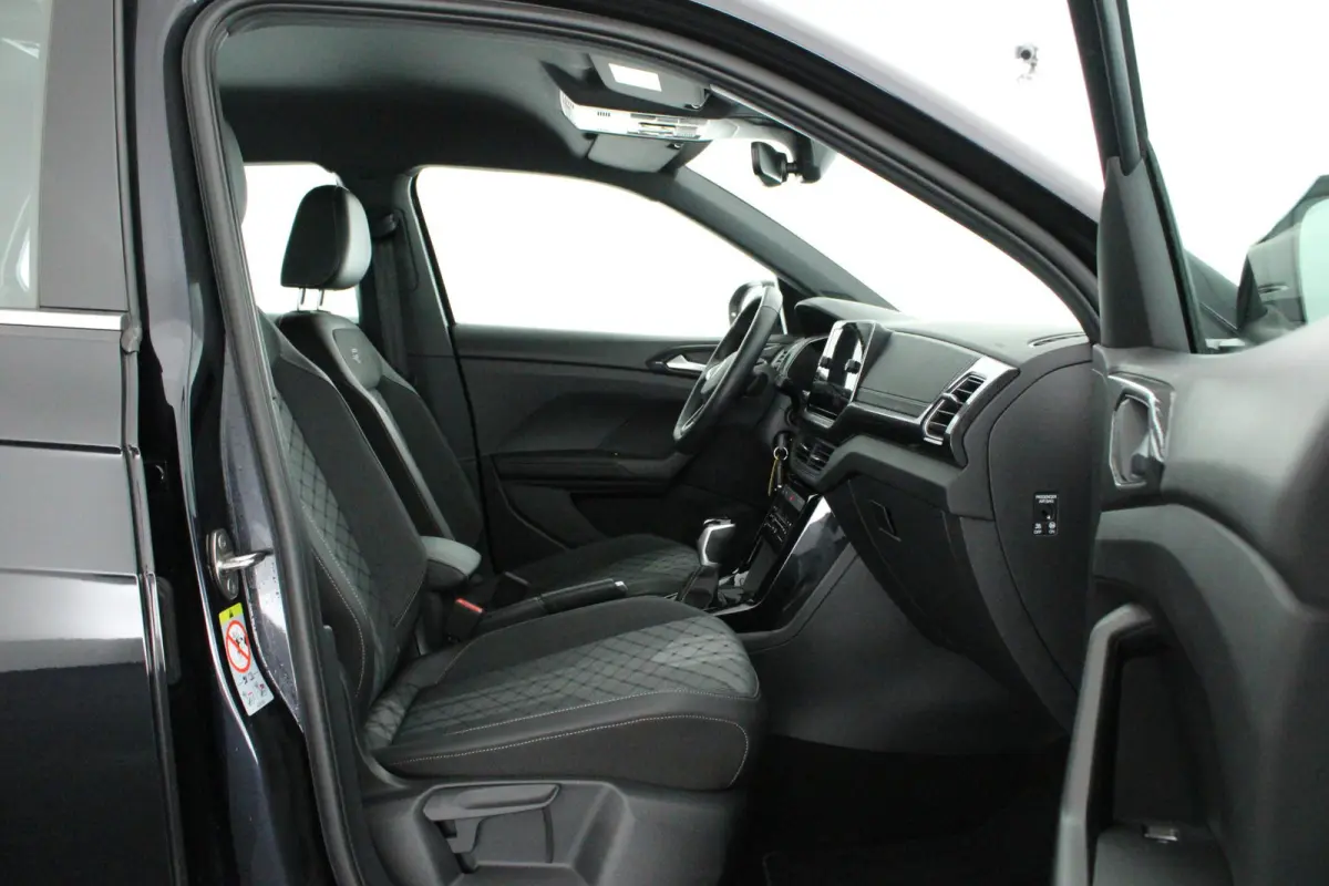 1.0 TSI 116pk DSG R-Line Camera Stoelverwarming Virtual Cockpit Navigatie