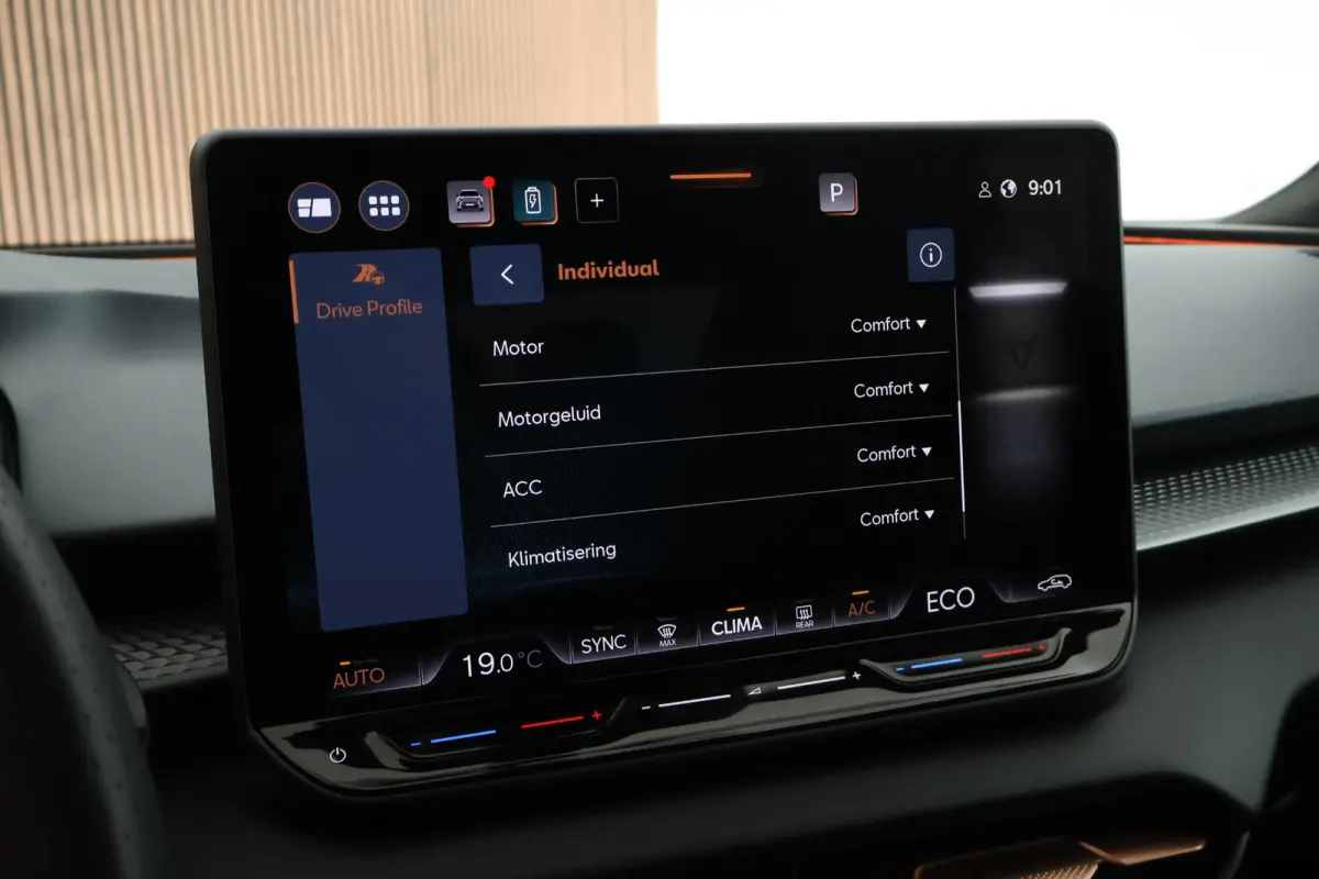 1.5 TSI 272pk e-Hybrid VZ Performance 360Camera Keyless Stoelverwarming Panoramadak Navigatie