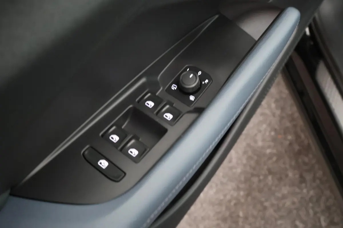 1.5 TSI 272pk e-Hybrid VZ Performance 360Camera Keyless Stoelverwarming Panoramadak Navigatie