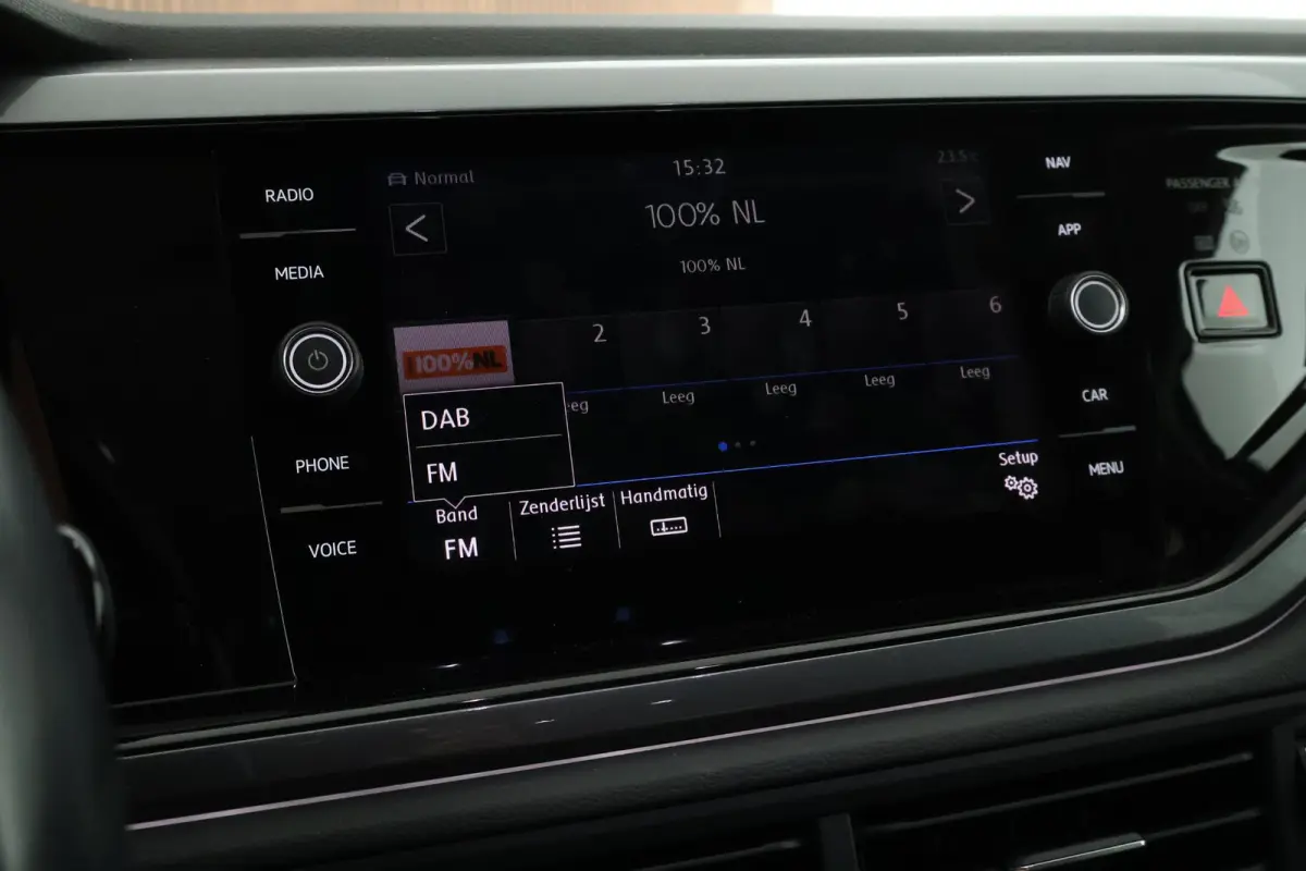 1.0 TSI 95pk R-Line Highline Virtual Cockpit Navigatie Adaptive Cruise Clima