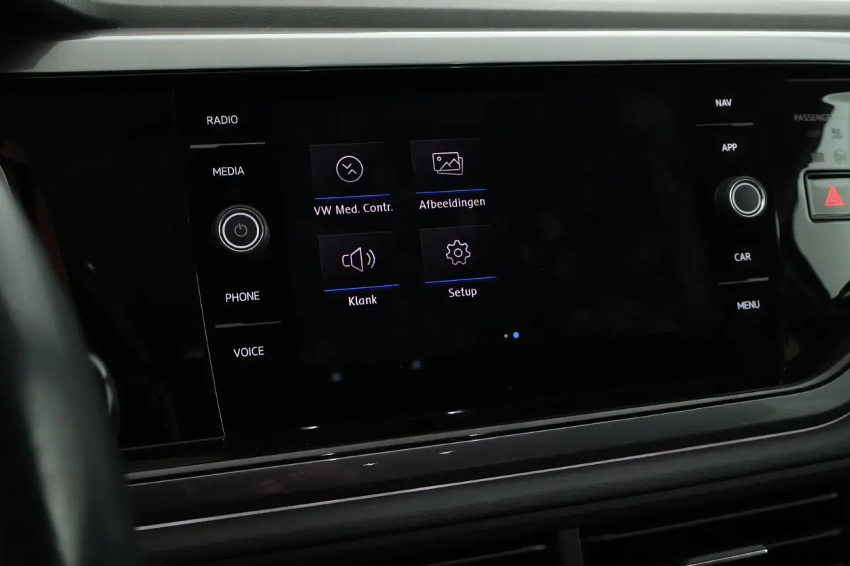 1.0 TSI 95pk R-Line Highline Virtual Cockpit Navigatie Adaptive Cruise Clima