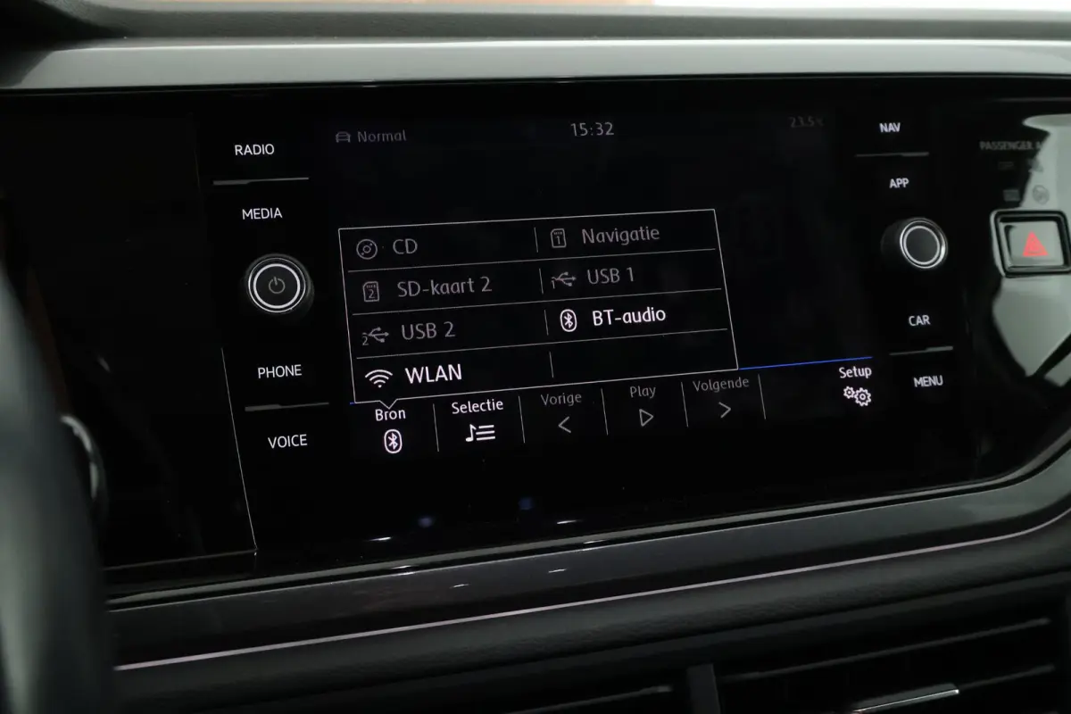 1.0 TSI 95pk R-Line Highline Virtual Cockpit Navigatie Adaptive Cruise Clima
