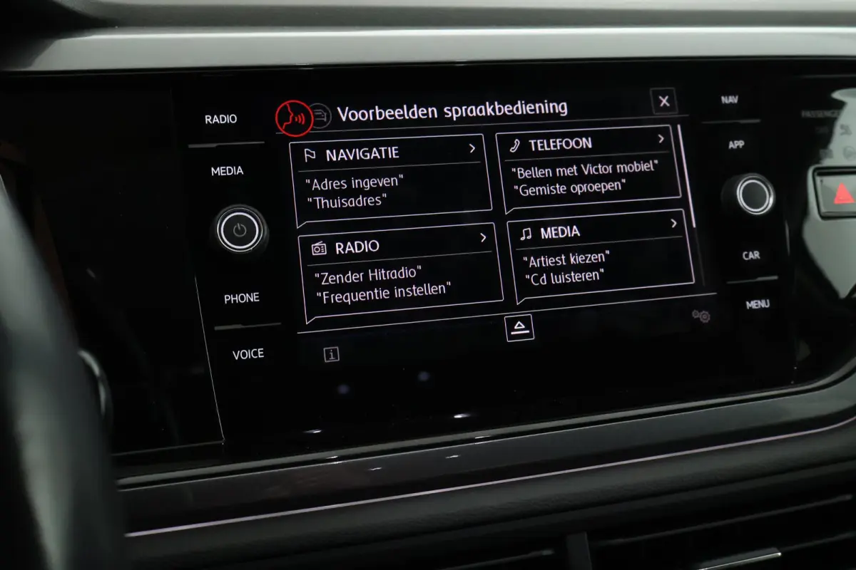 1.0 TSI 95pk R-Line Highline Virtual Cockpit Navigatie Adaptive Cruise Clima