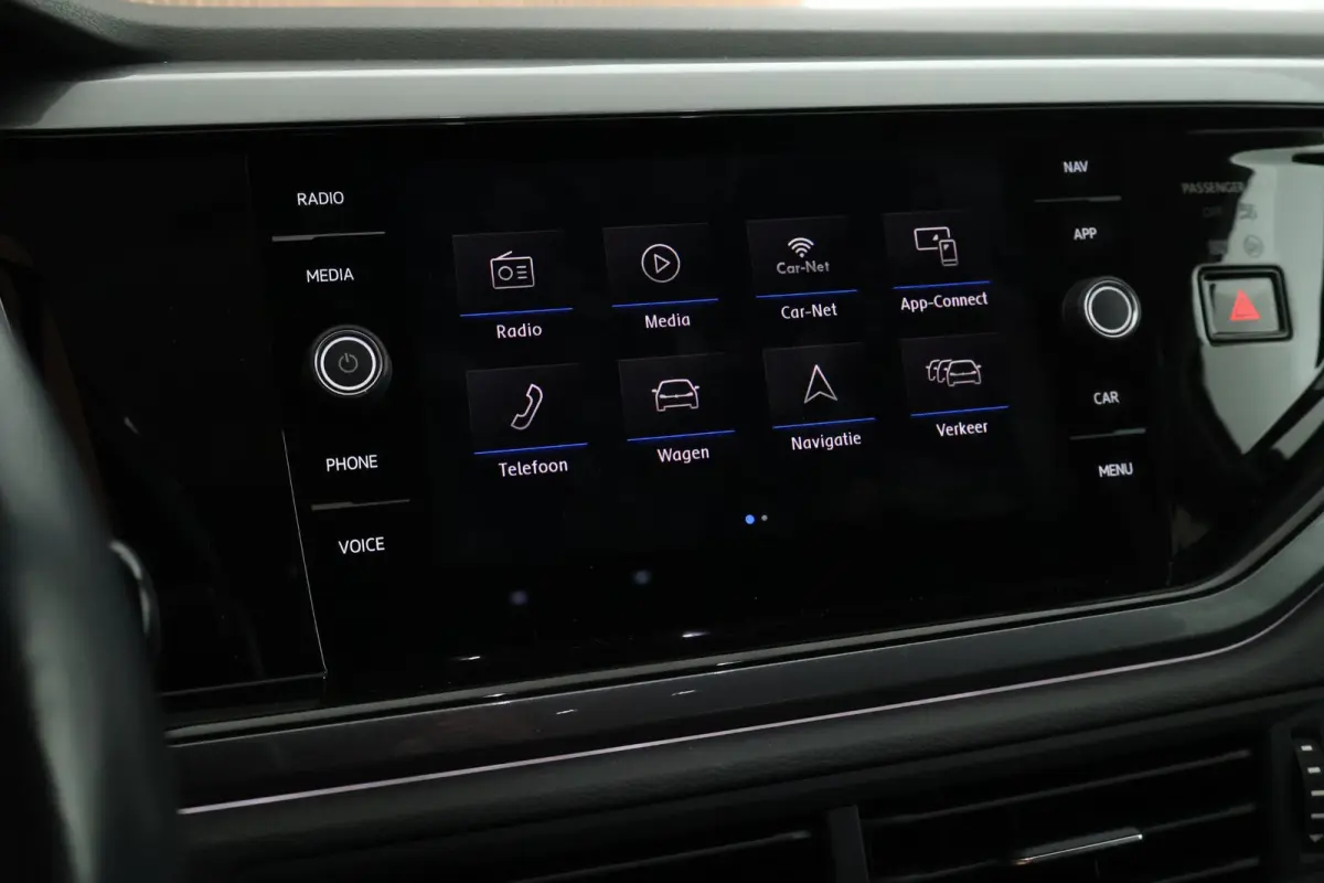 1.0 TSI 95pk R-Line Highline Virtual Cockpit Navigatie Adaptive Cruise Clima
