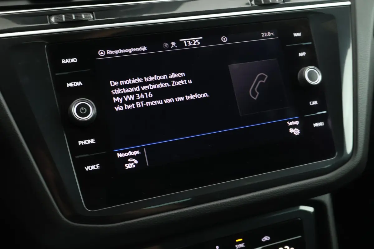 1.5 TSI 150pk DSG R-Line Business+ Panoramadak Camera Keyless Virtual Cockpit Navigatie