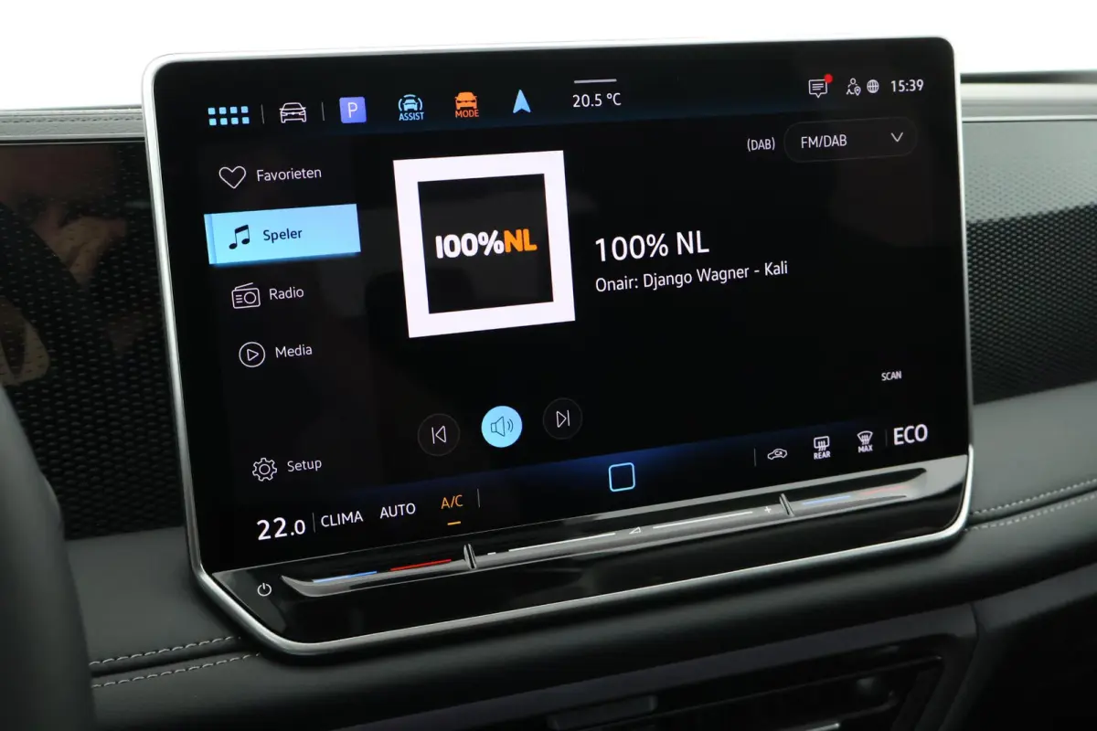 1.5 204pk eHybrid Life Camera Keyless Virtual Cockpit Carplay Panoramadak Trekhaak