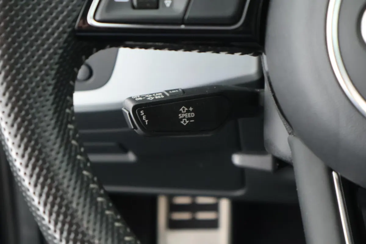 40 TFSI 190pk S Edition Virtual Cockpit Leder Led Navigatie Parkeersensoren S-Line