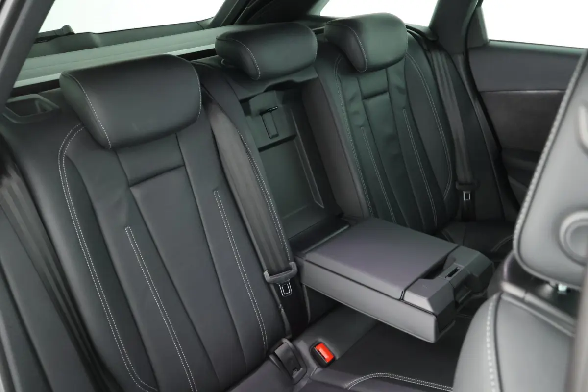 40 TFSI 190pk S Edition Virtual Cockpit Leder Led Navigatie Parkeersensoren S-Line