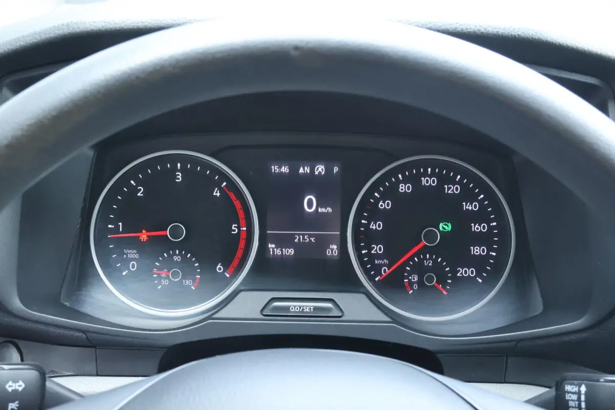 35 2.0 TDI 140pk DSG L4H3 Highline Schuifdeur L+R Camera Navigatie