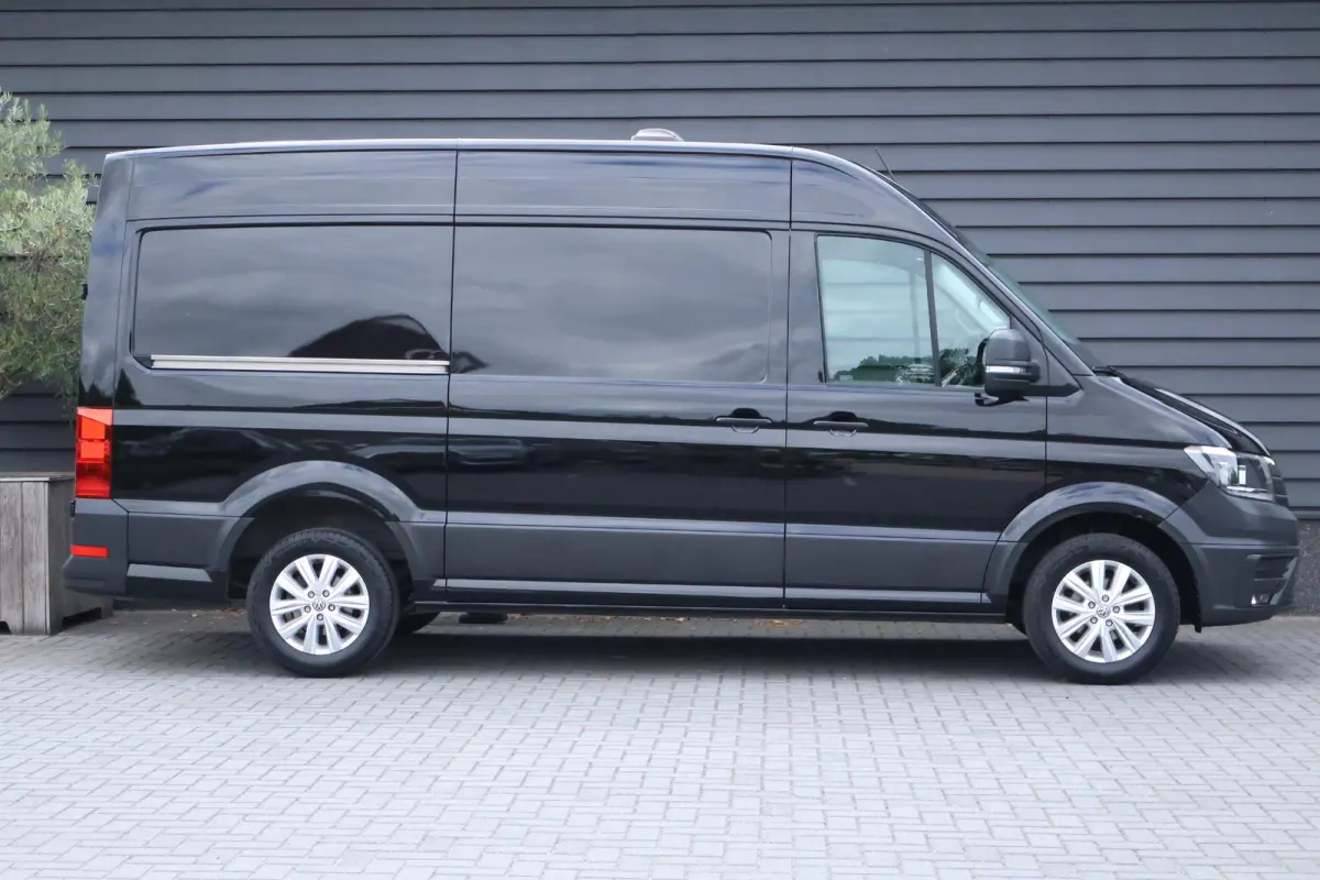 35 2.0 TDI 140pk DSG L4H3 Highline Schuifdeur L+R Camera Navigatie