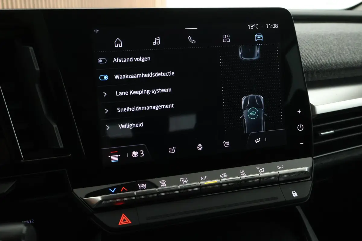 EV60 220pk Optimum Charge Equilibre Stoelverwarming Stuurverwarming Carplay