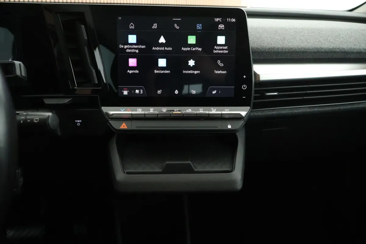 EV60 220pk Optimum Charge Equilibre Stoelverwarming Stuurverwarming Carplay