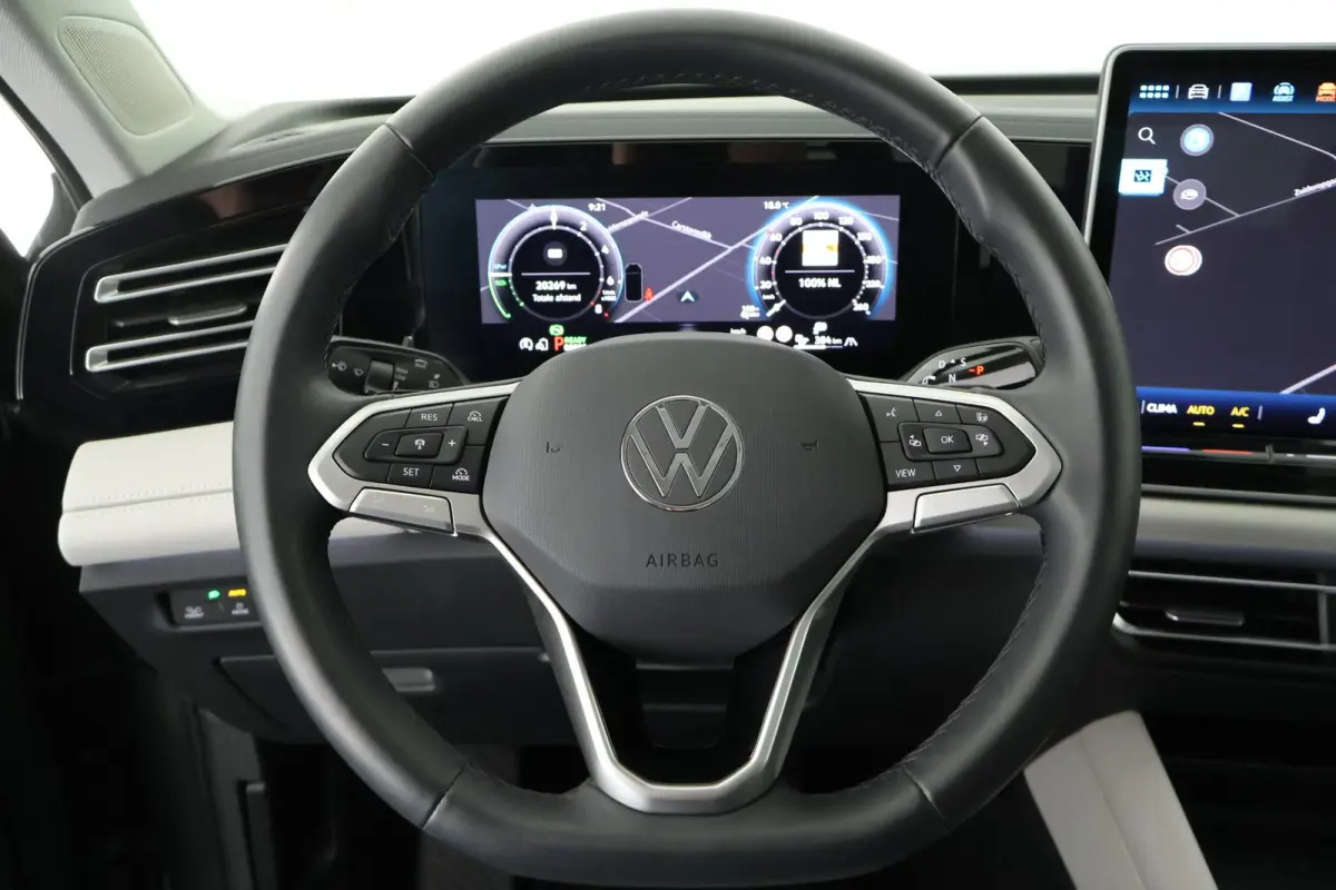 1.5 eHybrid 204pk Elegance Trekhaak 360Camera Head-Up Stuur+Stoelverwarming Keyless Massage Panoramadak