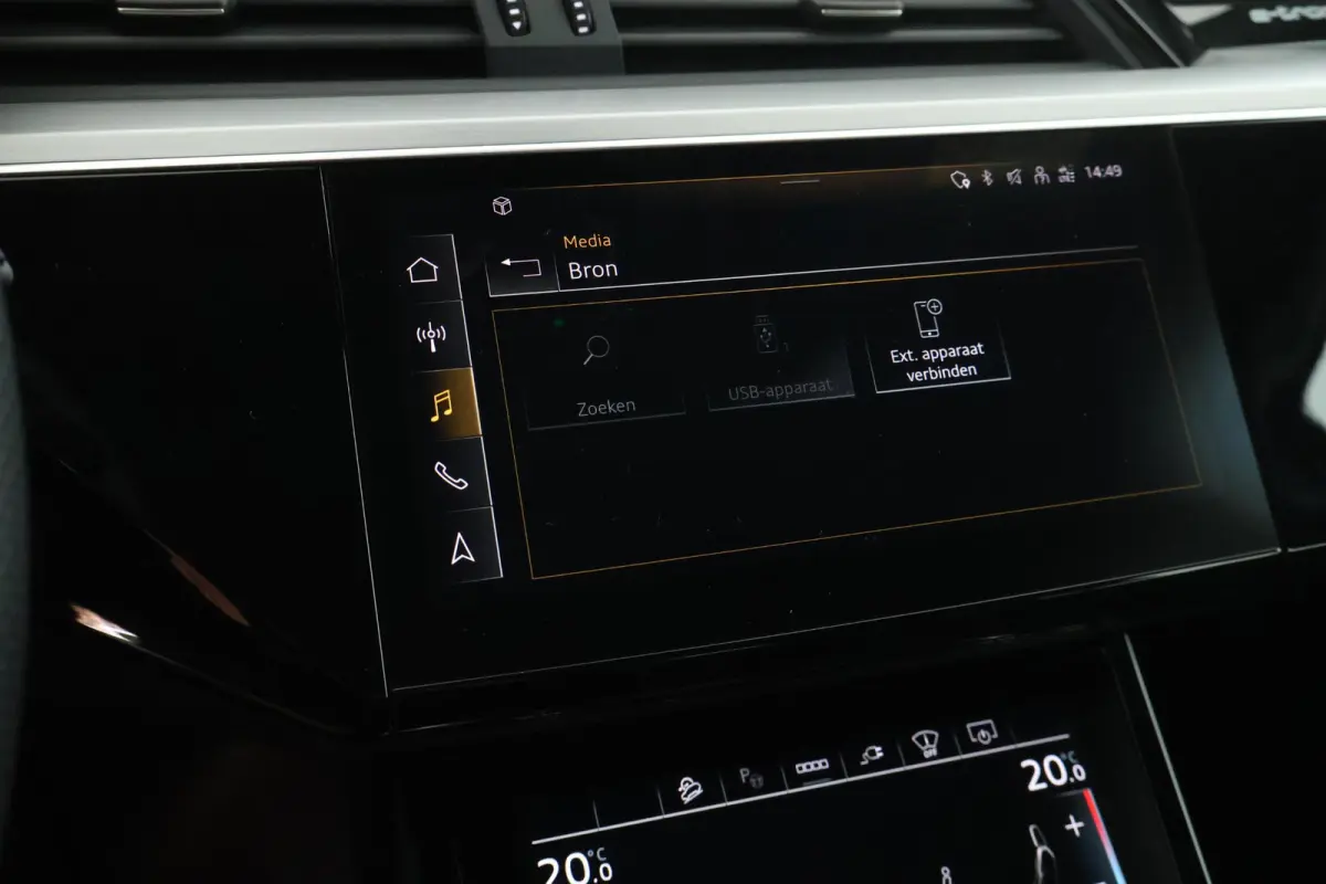55 408pk 95 kWh SoH 94% quattro S edition Luchtvering Memory Camera Keyless Adaptive cruise 2x S-Line