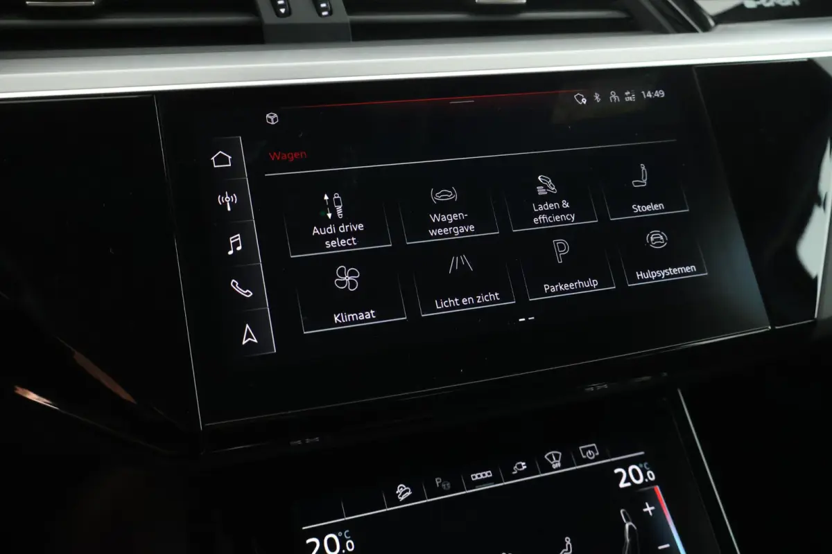 55 408pk 95 kWh SoH 94% quattro S edition Luchtvering Memory Camera Keyless Adaptive cruise 2x S-Line
