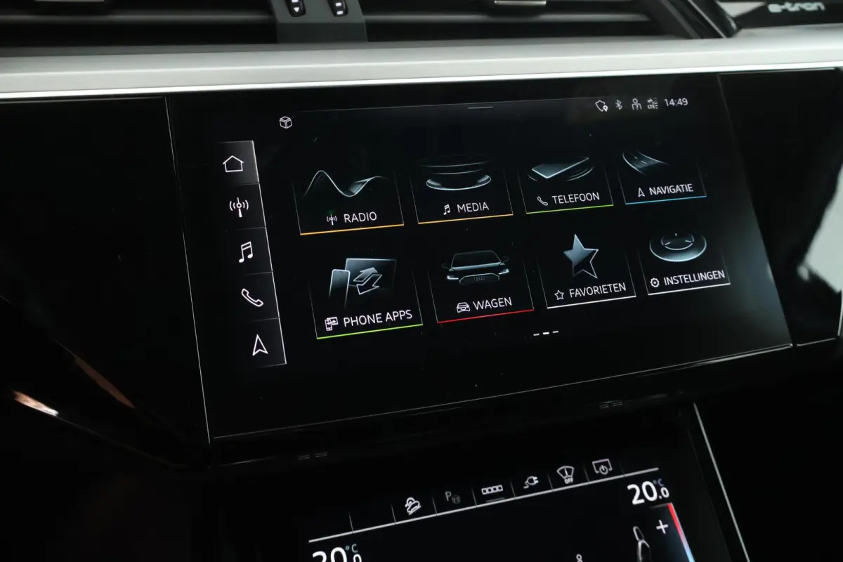 55 408pk 95 kWh SoH 94% quattro S edition Luchtvering Memory Camera Keyless Adaptive cruise 2x S-Line
