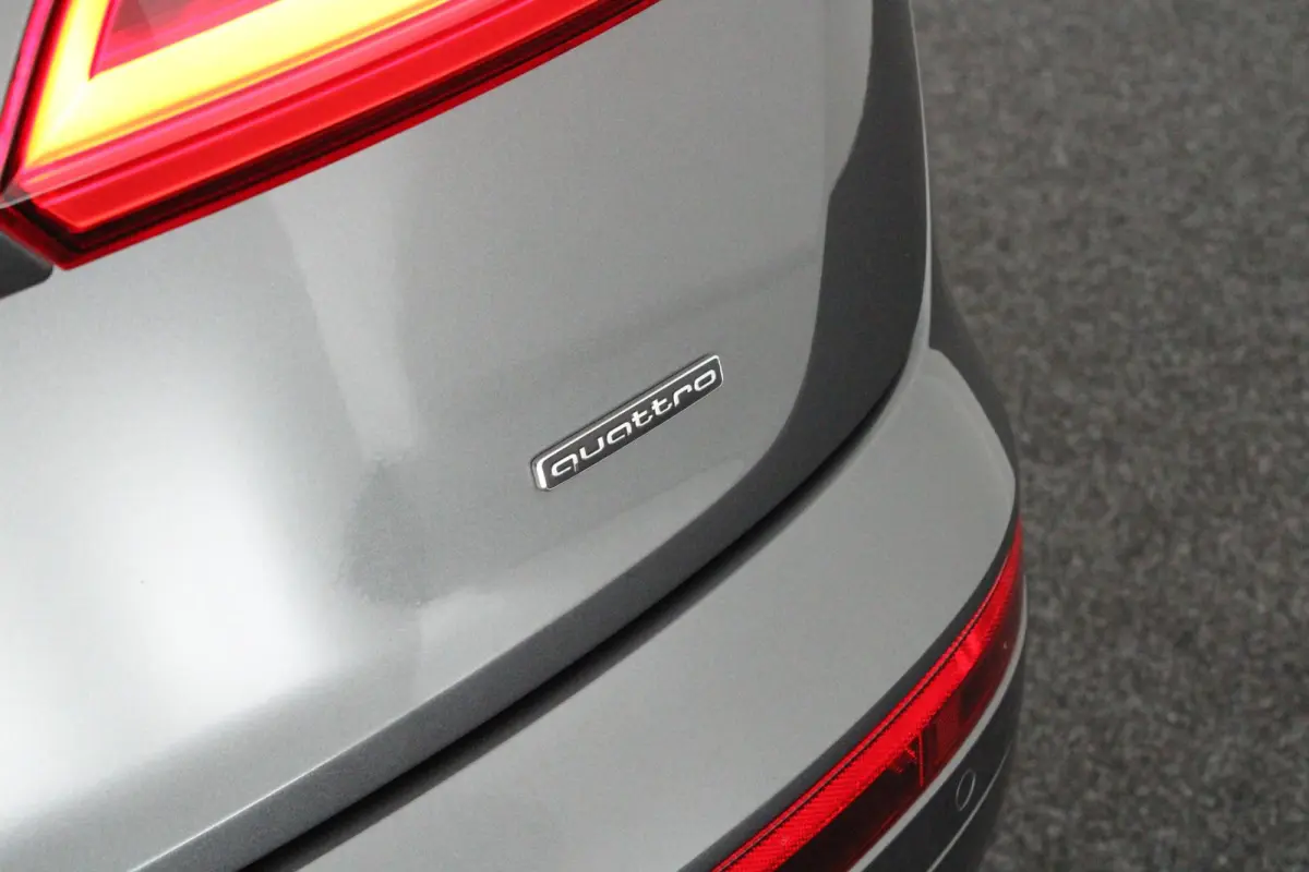 2.0 TFSI 252pk quattro Sport Pro Line Trekhaak Camera Stoelverwarming Xenon Navigatie