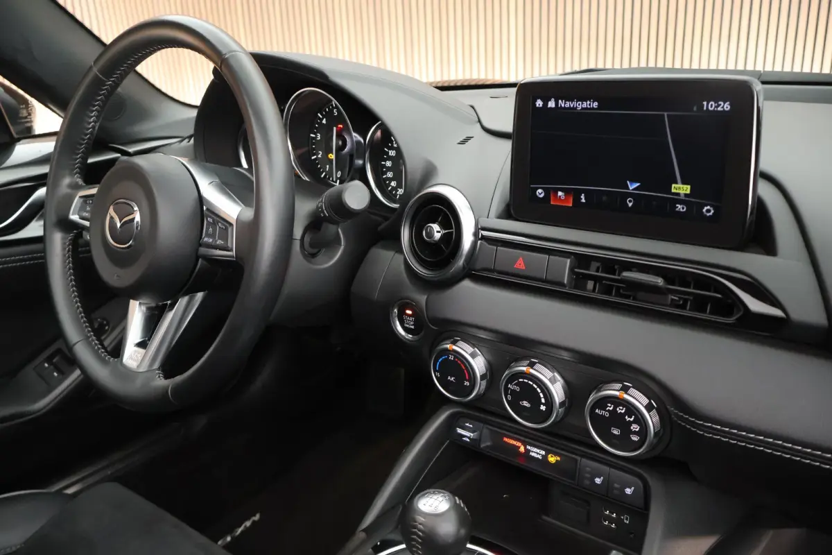 2.0 SkyActiv-G 184pk Homura NL Auto Recaro Brembo BBS Camera Stoelverwarming Dealer OH