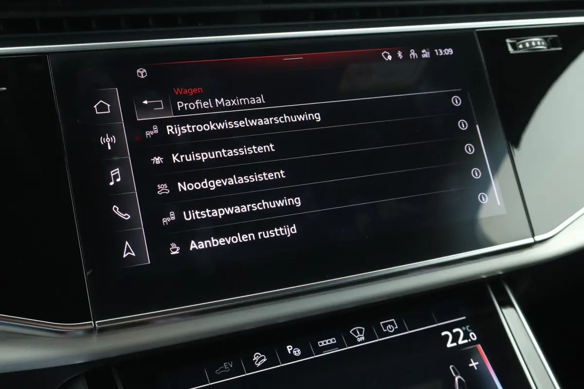 55 TFSI e 381pk quattro Pro Line S Trekhaak 360Camera B&O Head-Up Keyless Virtual Cockpit Luchtvering Panoramadak 2x S-Line