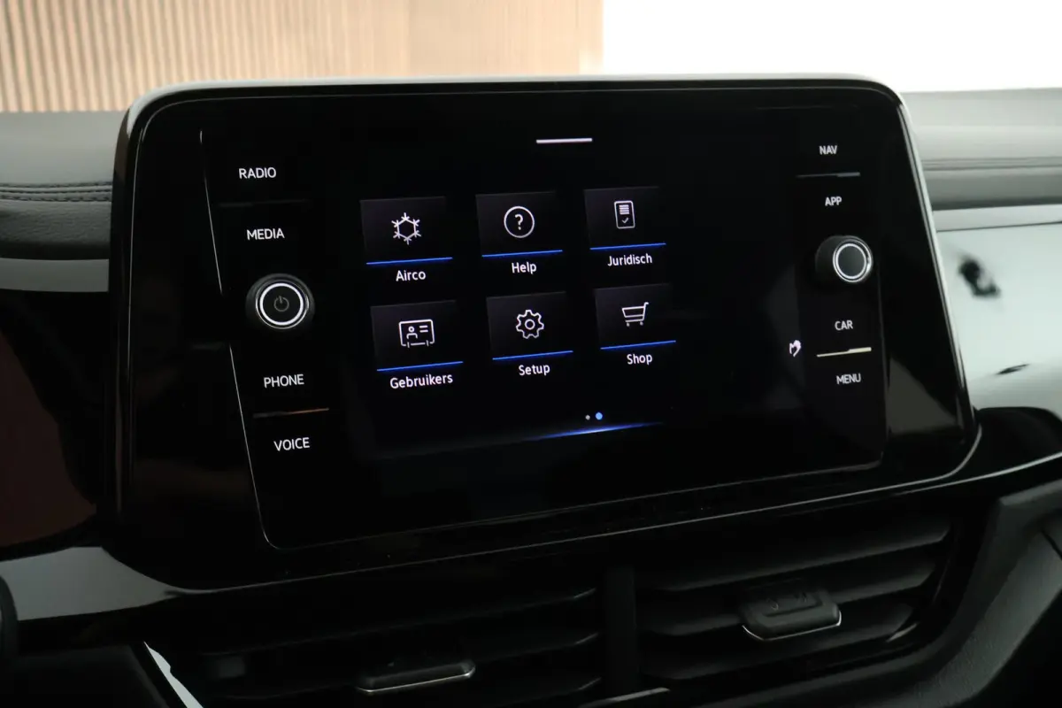 1.5 TSI 150pk DSG R-Line Black Style Trekhaak IQ.Light Virtual Cockpit Camera Stoelverwarming Navigatie