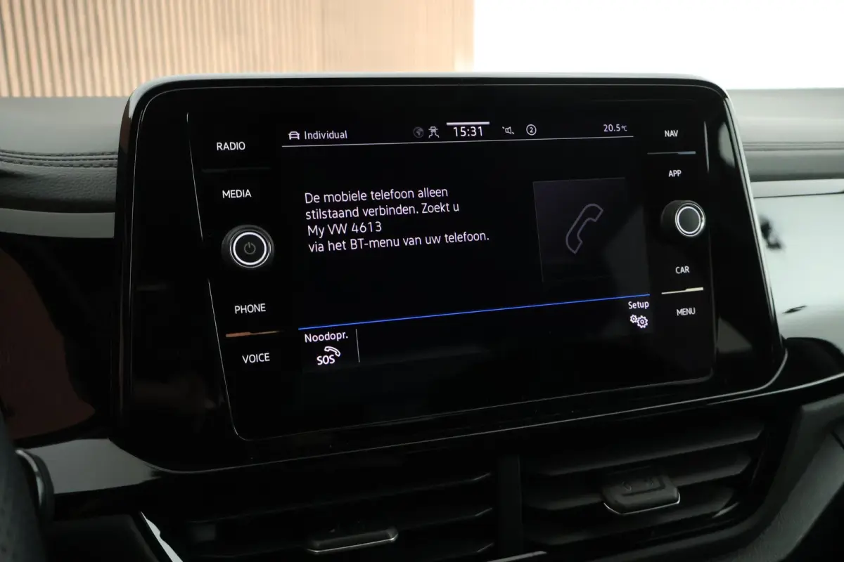 1.5 TSI 150pk DSG R-Line Black Style Trekhaak IQ.Light Virtual Cockpit Camera Stoelverwarming Navigatie