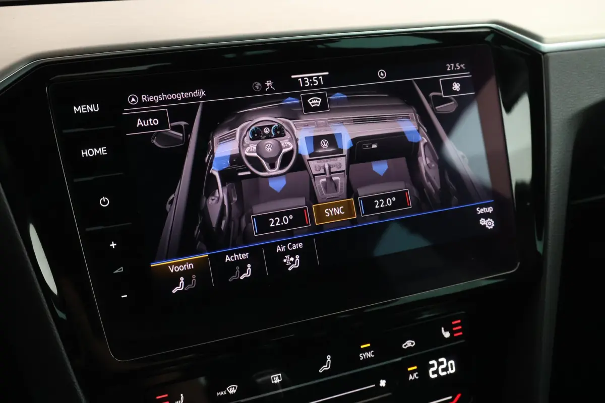 1.5 TSI 150pk DSG R-Line Business + Keyless Panoramadak 360Camera Stoelverwarming Virtual Cockpit Navigatie