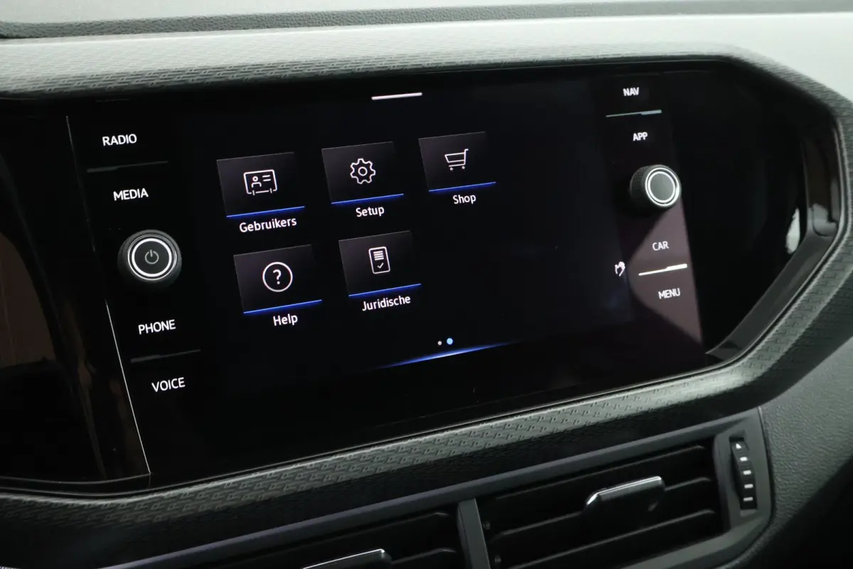 1.0 TSI 110pk DSG R-Line Camera LED Stoelverwarming Virtual Cockpit Navigatie