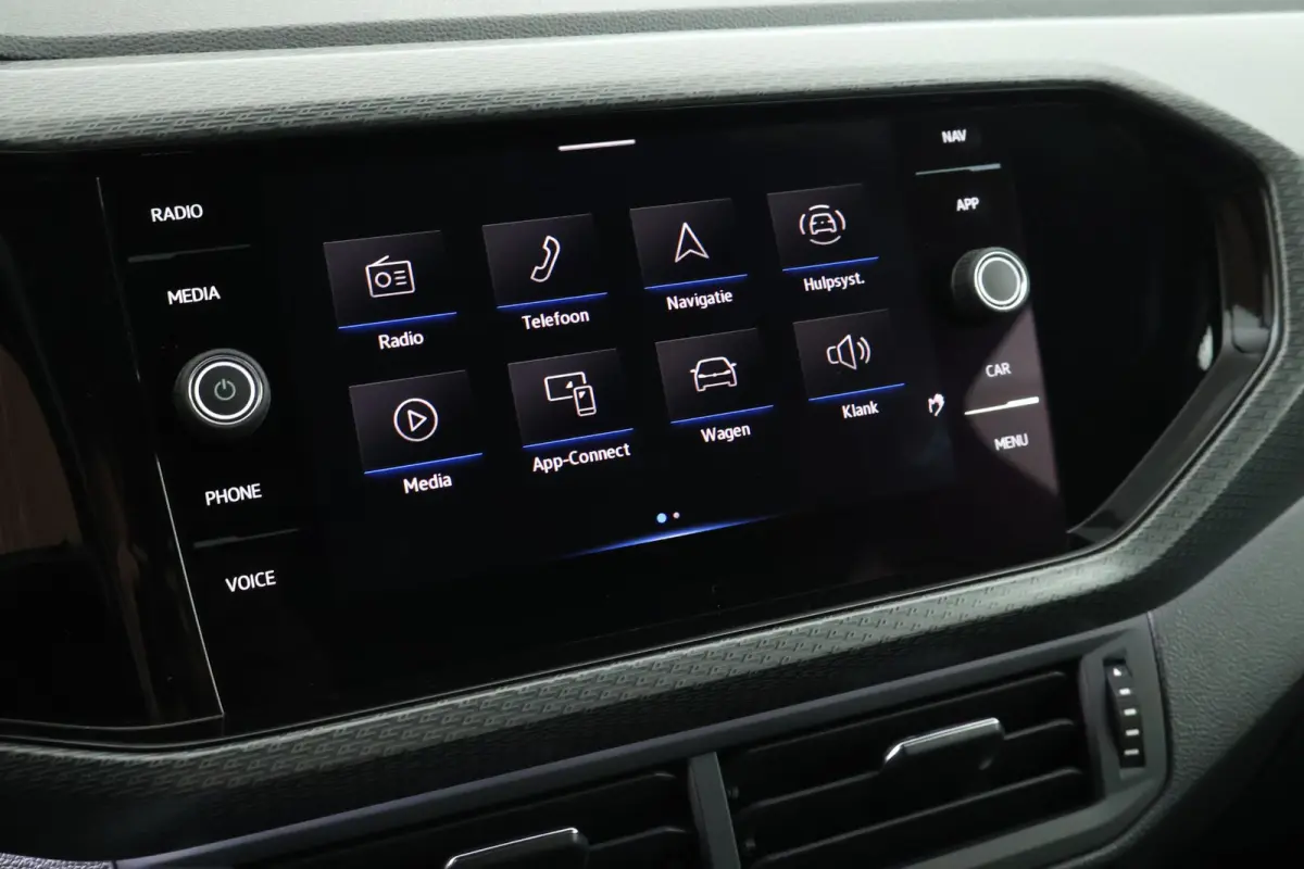 1.0 TSI 110pk DSG R-Line Camera LED Stoelverwarming Virtual Cockpit Navigatie