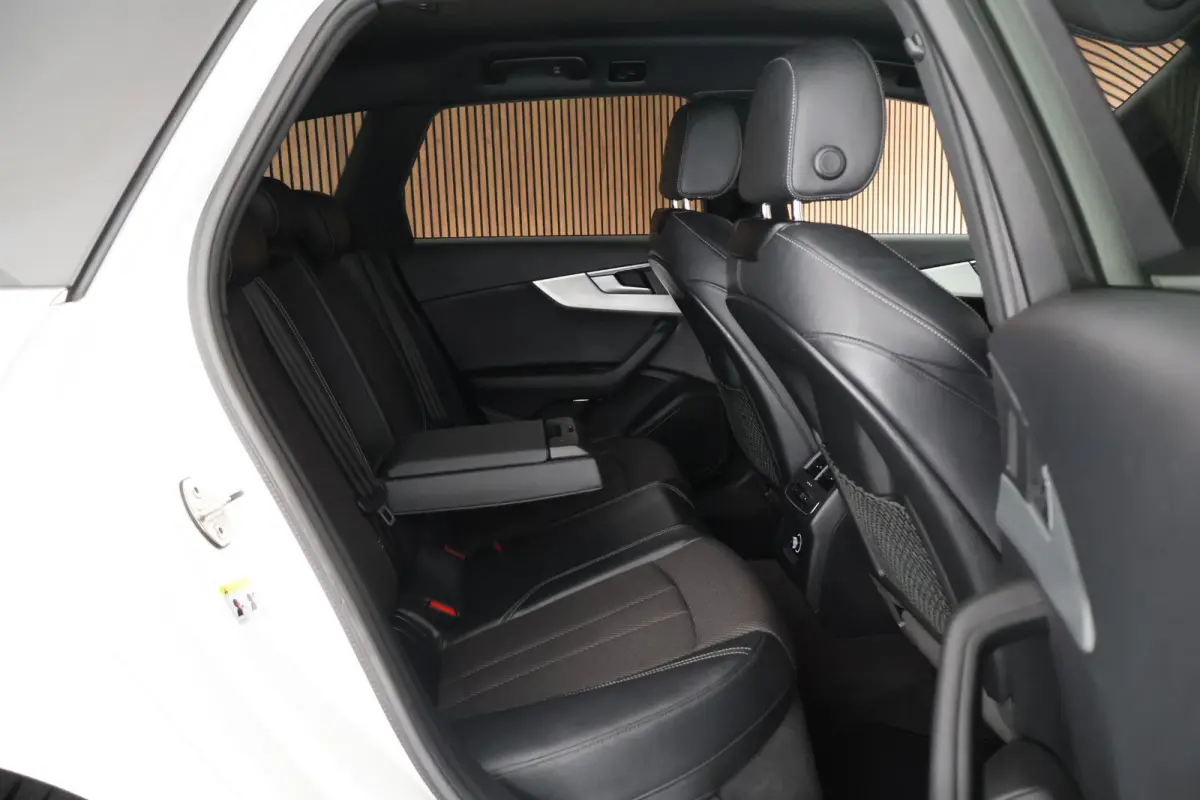 1.4 TFSI 150pk 2x S-Line Navigatie Camera