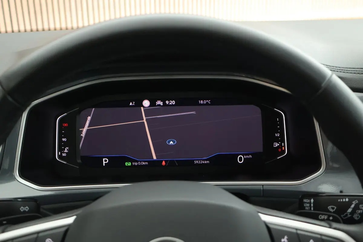 1.5 TSI 150pk DSG Style Trekhaak Keyless Camera Navigatie LED