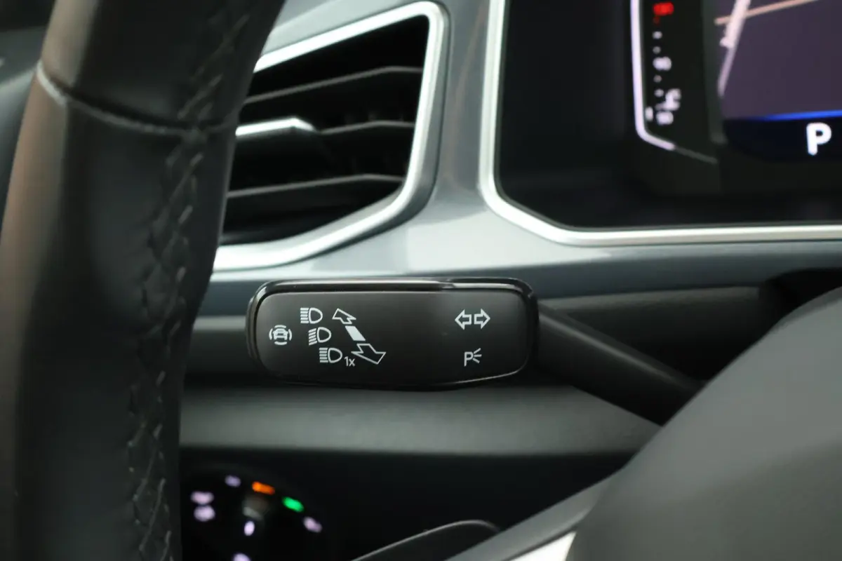 1.5 TSI 150pk DSG Style Trekhaak Keyless Camera Navigatie LED
