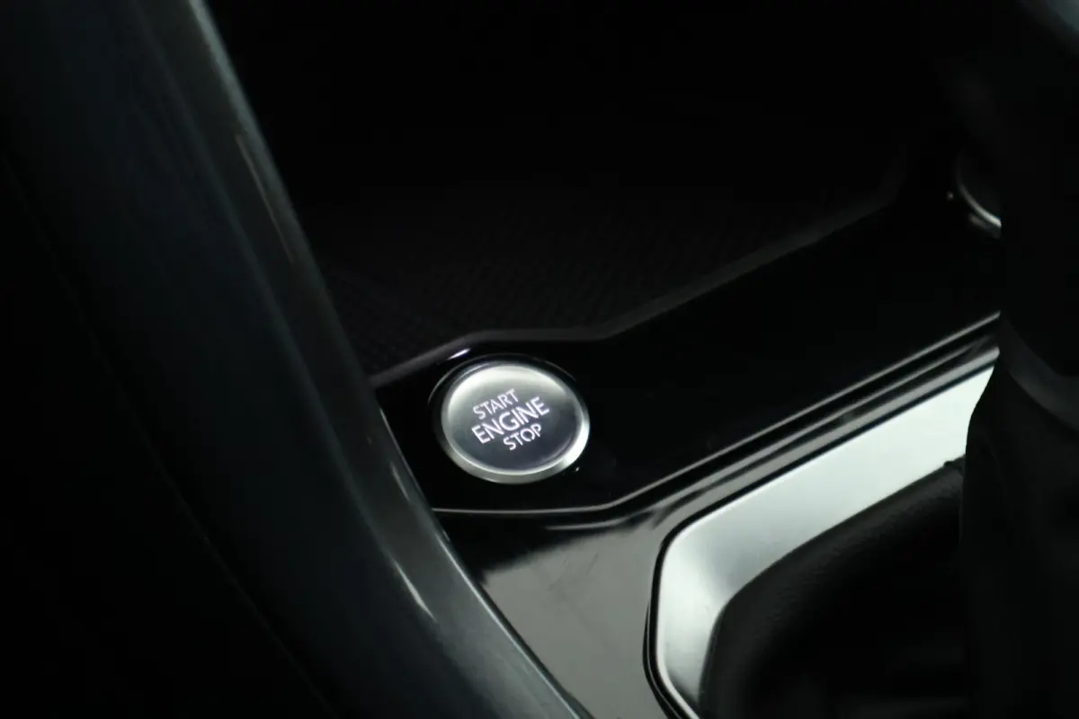 1.5 TSI 150pk DSG Style Trekhaak Keyless Camera Navigatie LED