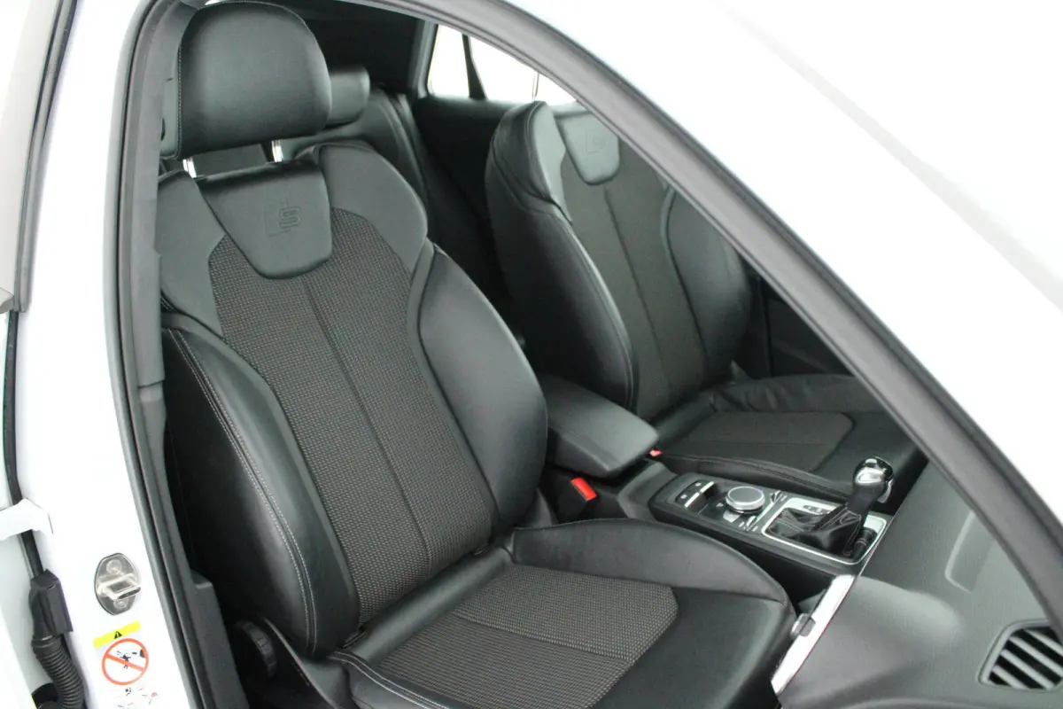 35 TFSI 150pk S Edition Panoramadak Keyless Virtual Cockpit LED Koplampen S-Line