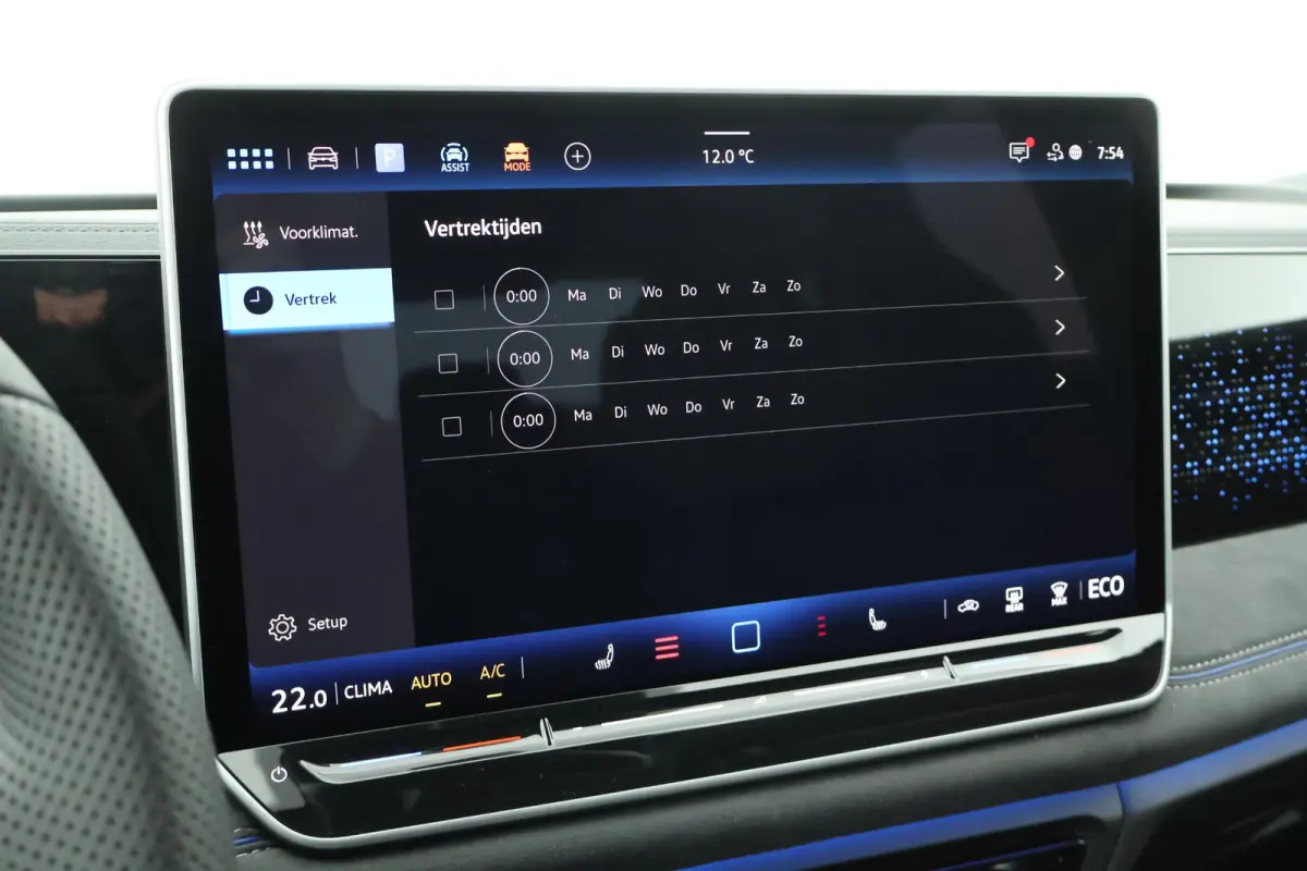 1.5 272pk eHybrid R-Line Business Black Style 360Camera Head-Up Keyless Massage Carplay