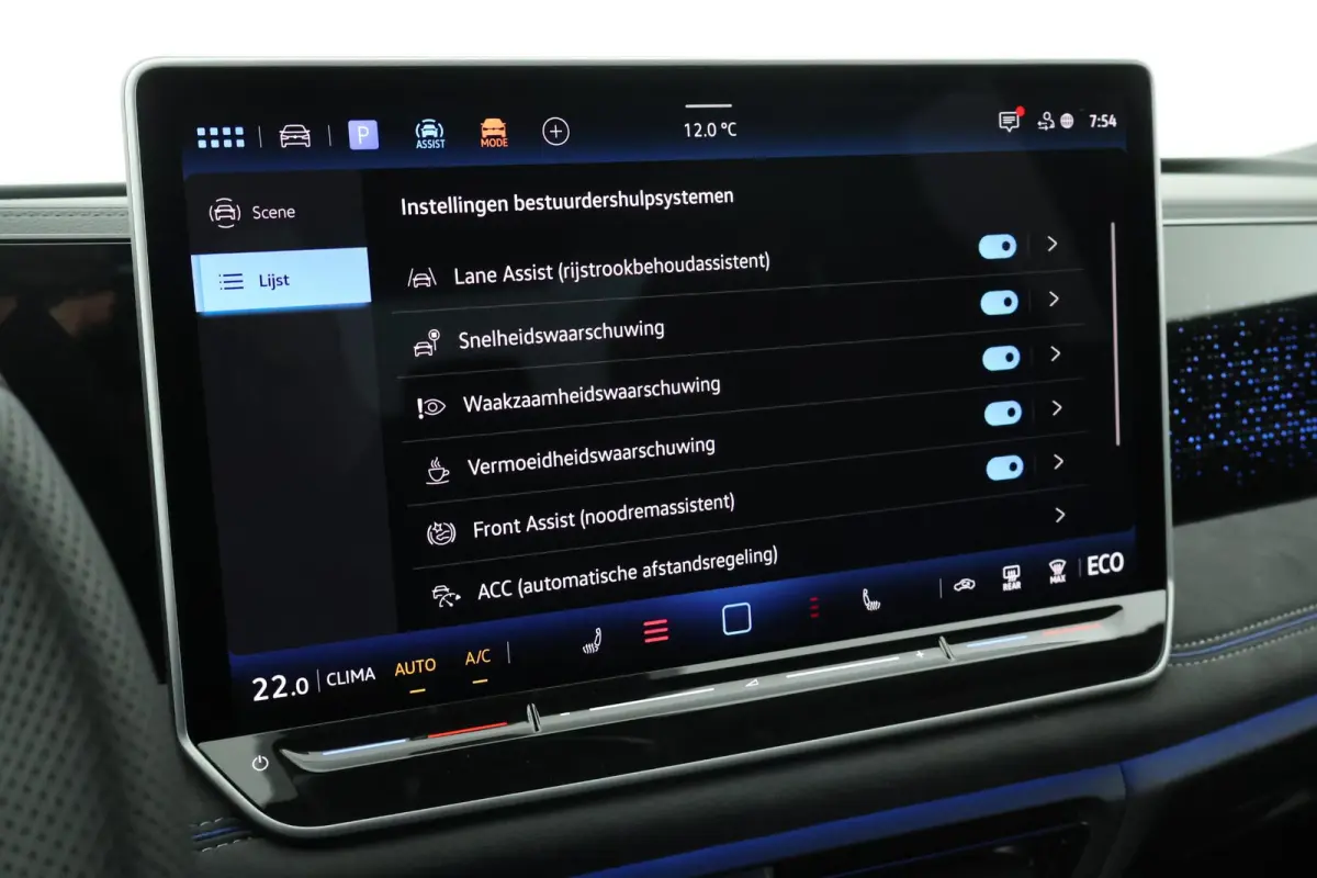 1.5 272pk eHybrid R-Line Business Black Style 360Camera Head-Up Keyless Massage Carplay