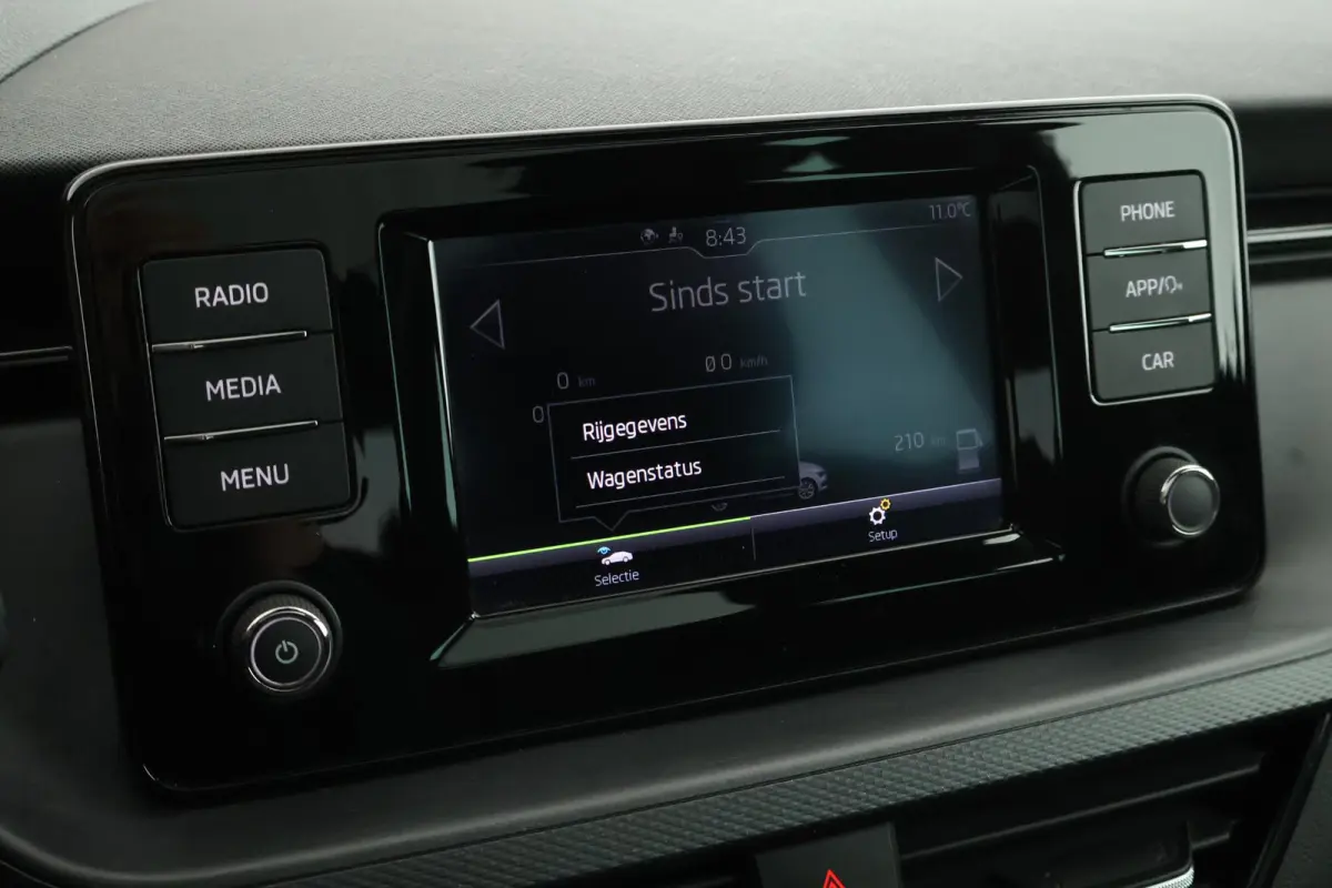 1.0 TSI 110pk H6 Sport Business Panoramadak Camera Stoelverwarming LED Carplay
