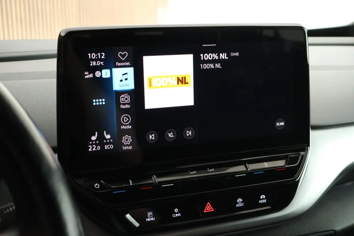 First 77 kWh SOH 90% Trekhaak Stoelverwarming Camera Navigatie