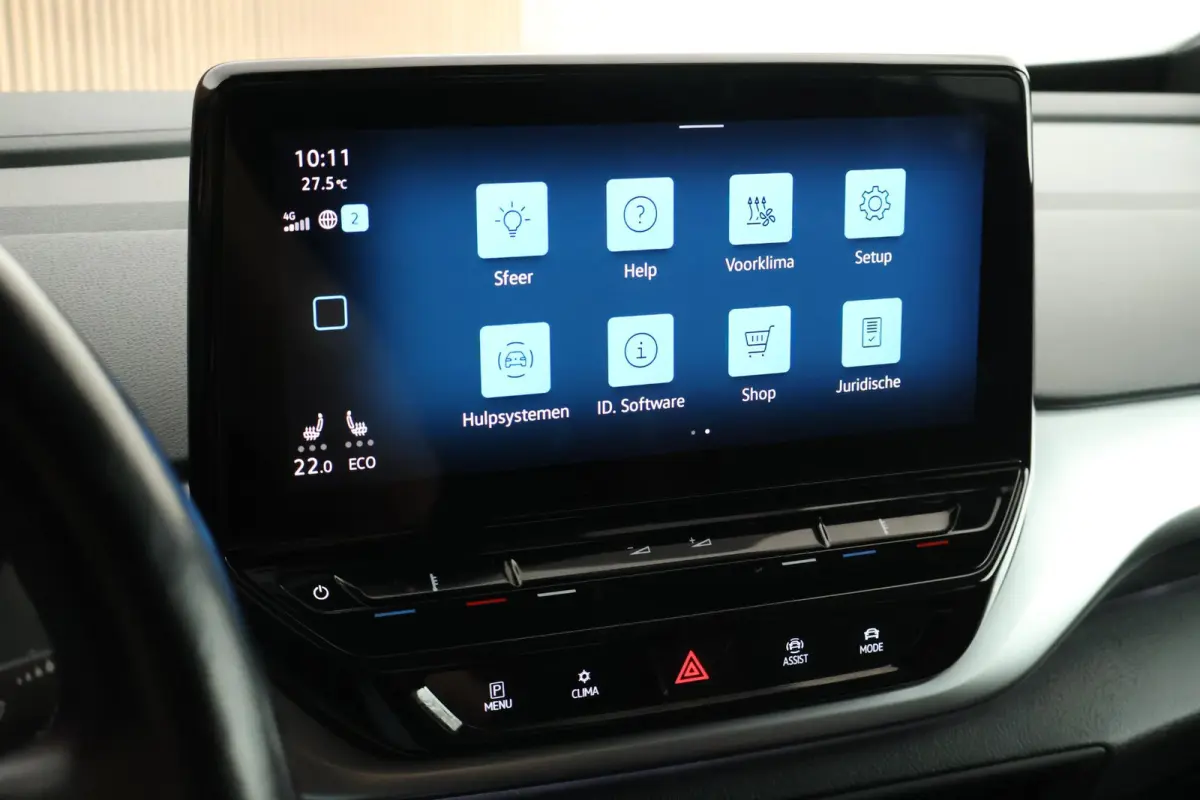 First 77 kWh SOH 90% Trekhaak Stoelverwarming Camera Navigatie