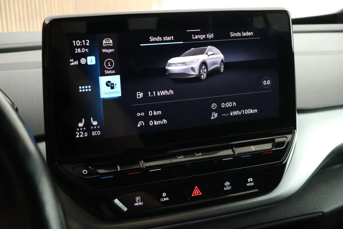 First 77 kWh SOH 90% Trekhaak Stoelverwarming Camera Navigatie
