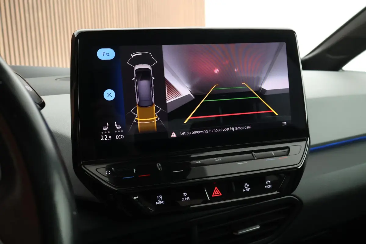First Max 58 kWh 204pk SOH 89% HUD Panoramadak Camera Matrix LED Navigatie Stoelverwarming Memory Stoelen