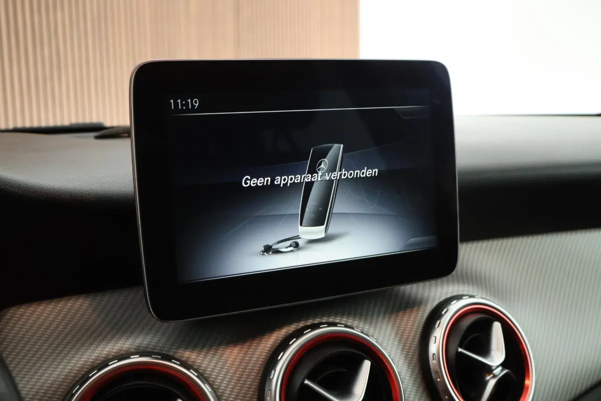 200 156pk Prestige Automaat LED Climate Control Stoelverwarming Navigatie