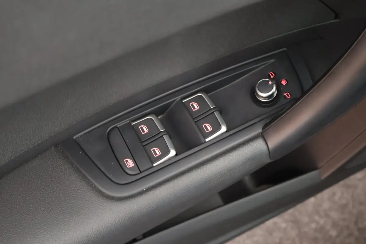 1.0 TFSI 95pk S-Tronic Pro Line Navigatie Cruise