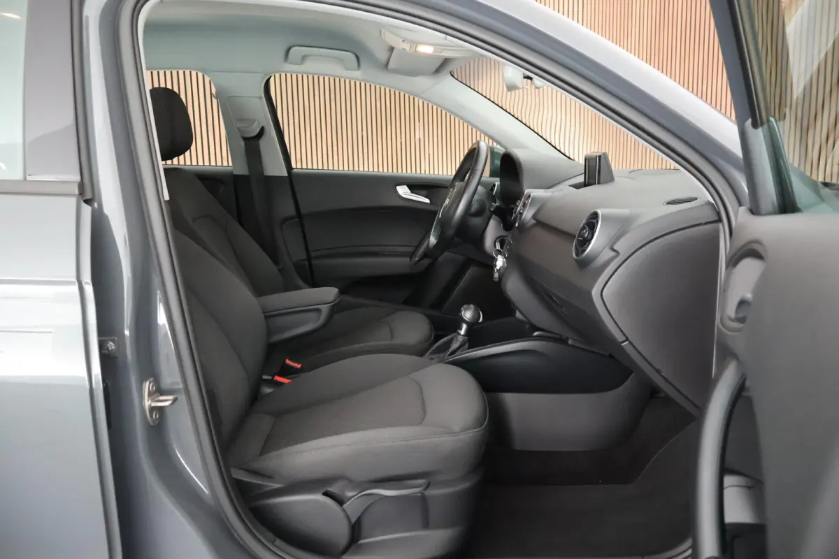 1.0 TFSI 95pk S-Tronic Pro Line Navigatie Cruise
