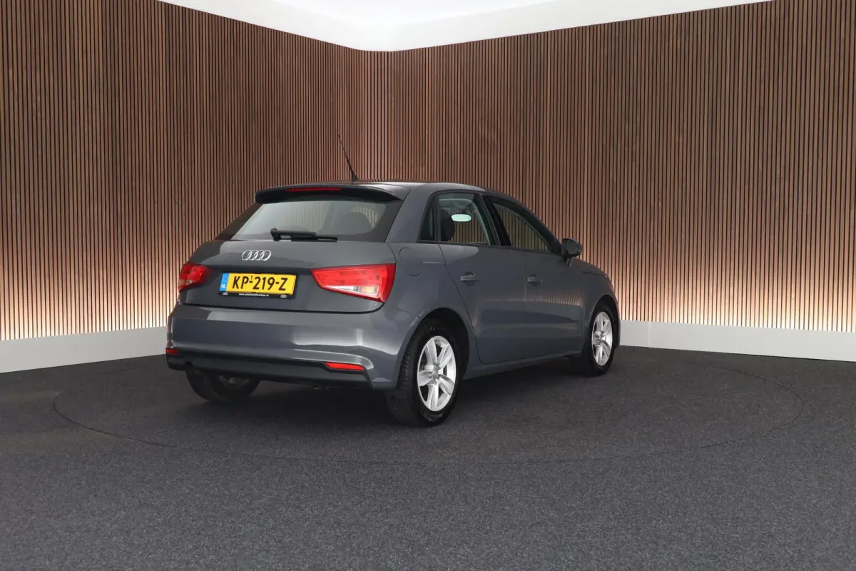 1.0 TFSI 95pk S-Tronic Pro Line Navigatie Cruise