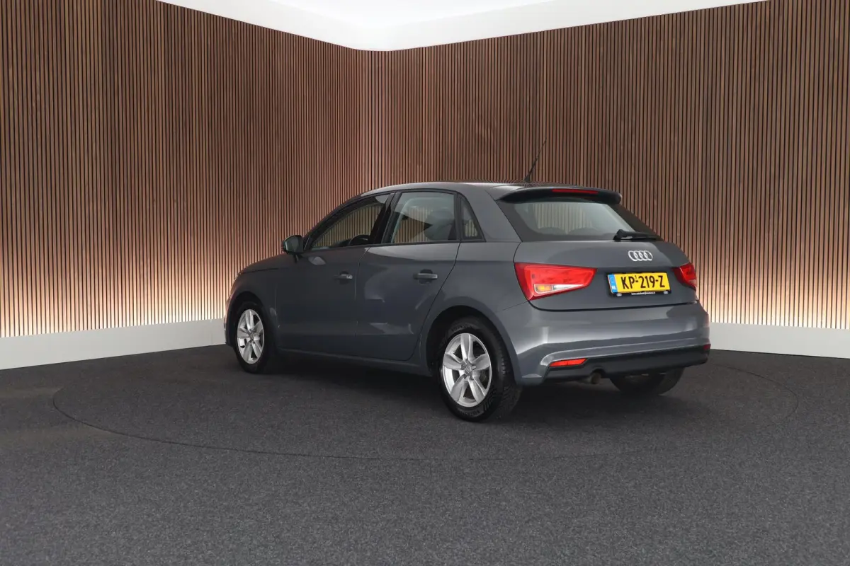 1.0 TFSI 95pk S-Tronic Pro Line Navigatie Cruise