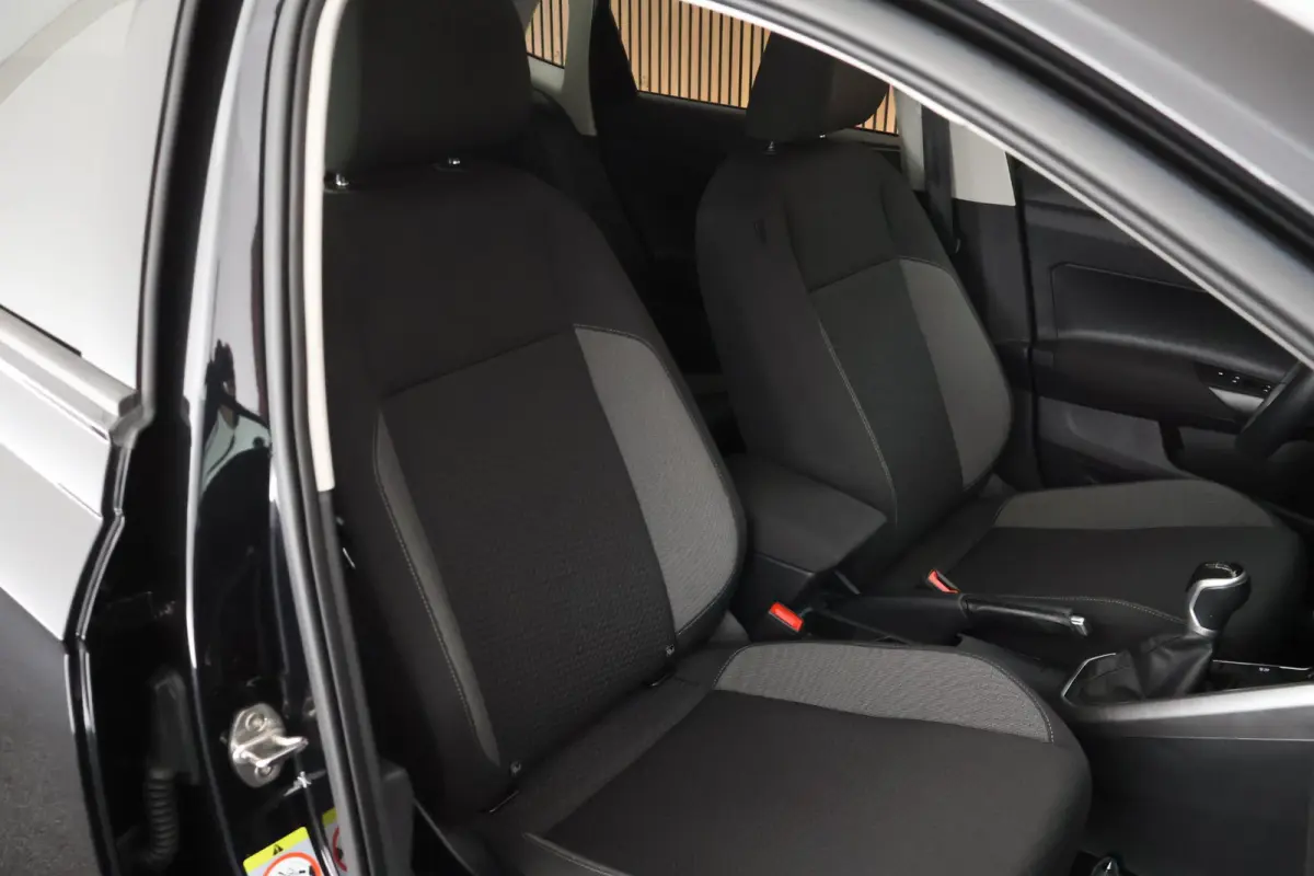 1.0 TSI 95pk Life Navigatie Parkeersensoren ACC Lichtmetaal