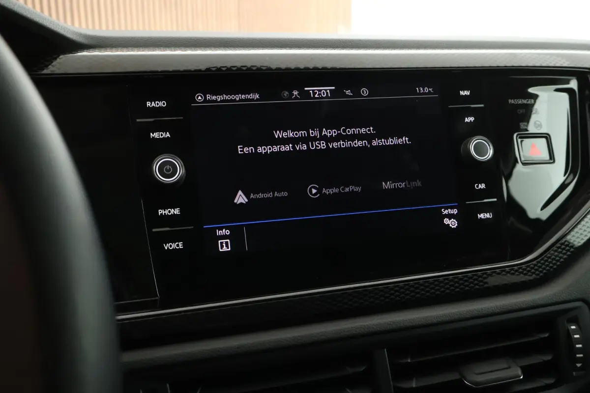 1.0 TSI 95pk Life Navigatie Parkeersensoren ACC Lichtmetaal