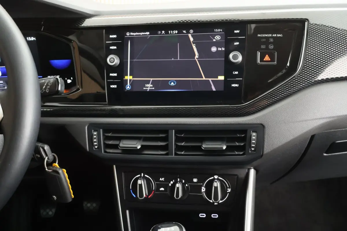 1.0 TSI 95pk Life Navigatie Parkeersensoren ACC Lichtmetaal